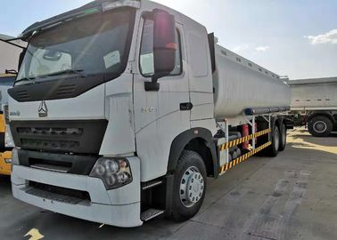 Brennstoff-Tankwagen SINOTRUK HOWO A7 10 371hp 6x4 dreht die Kapazität 21cbm